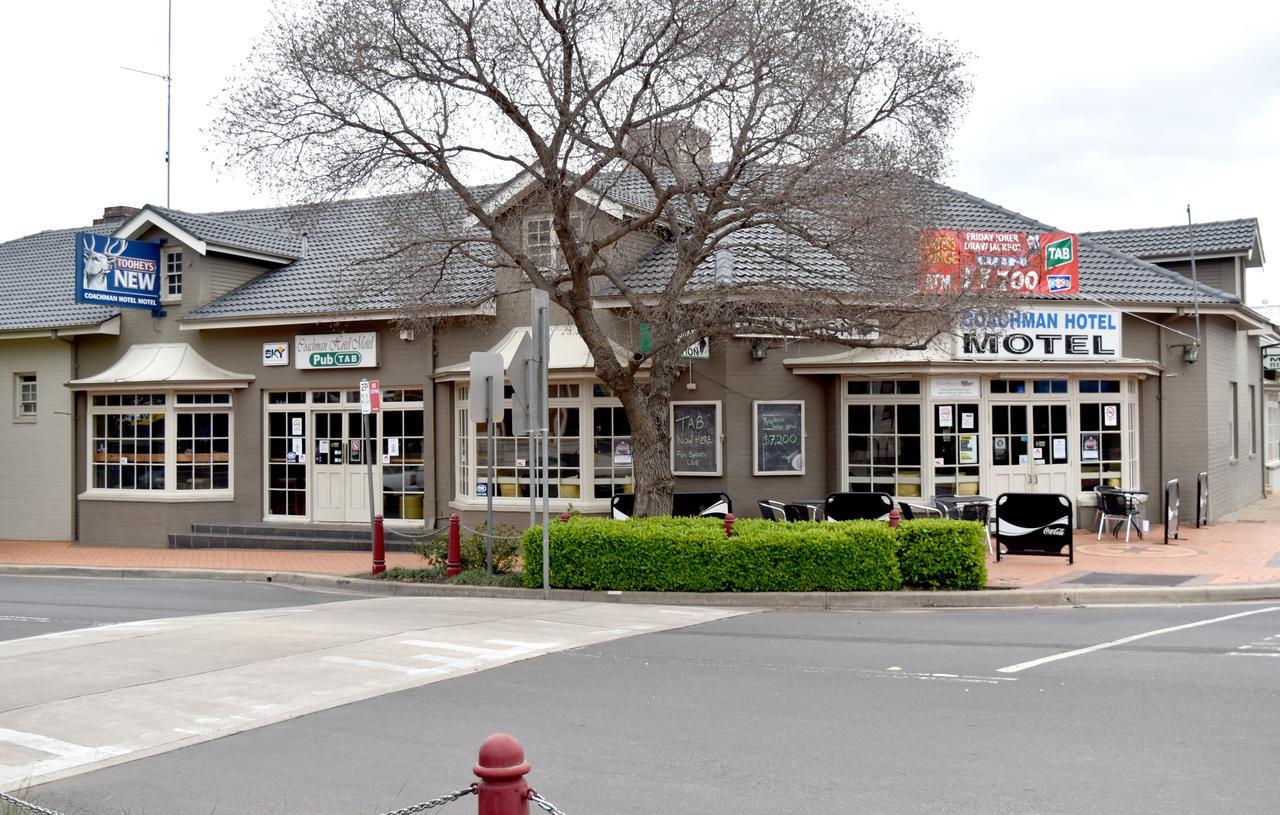 Coachman Hotel Motel Parkes Exterior foto